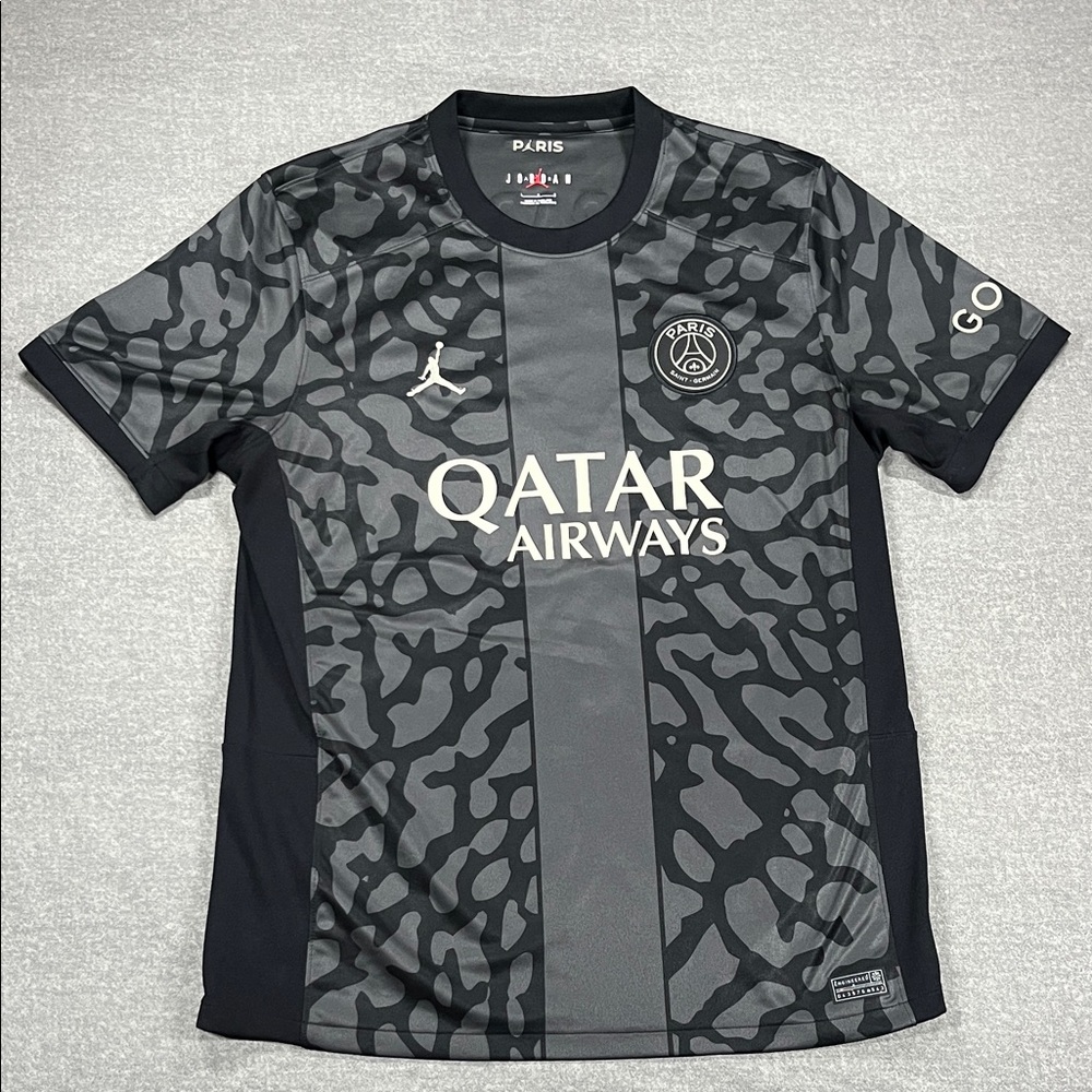 Jordan PSG Black and Gray Camouflage Men's Jersey. Mappe 7.